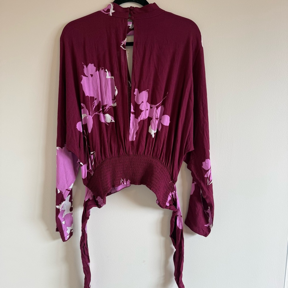 Free People Say You Love Me floral Pront Key House Blouse Size Large NWT #146 - Picture 4 of 6